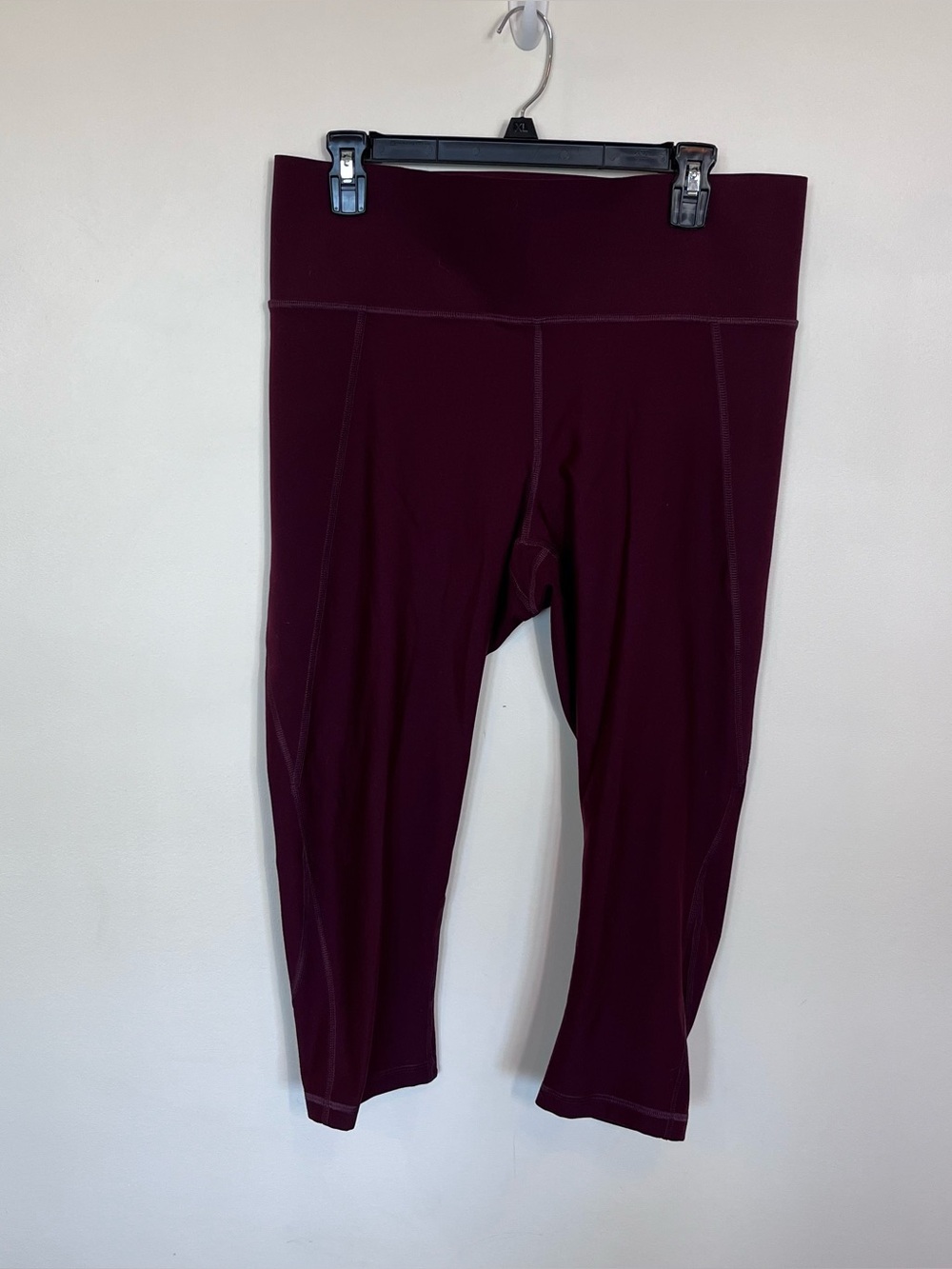Old Navy Maroon Elevate Built In Sculpt Women’s Leggings Gym Workout Hiking Xl